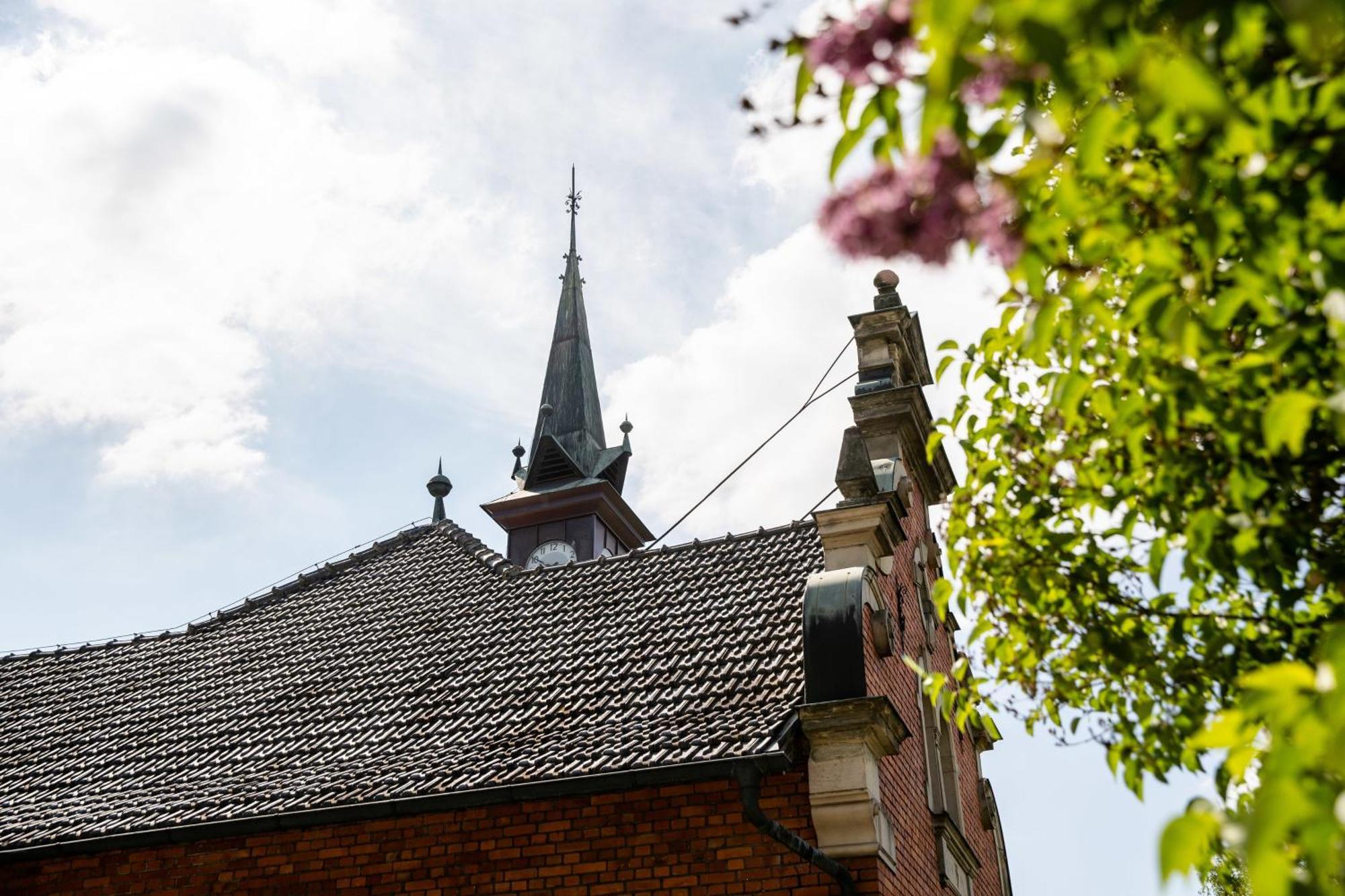 Alte Schule Spittelstein 1Og Rechts Lägenhet Rödental Exteriör bild